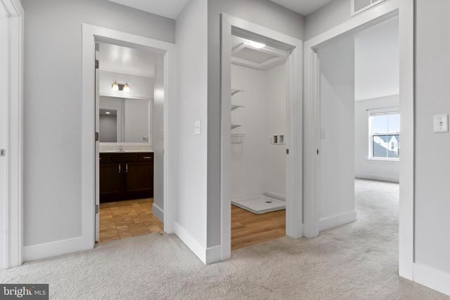 303 ESTATE DR, Mechanicsburg, PA 17055