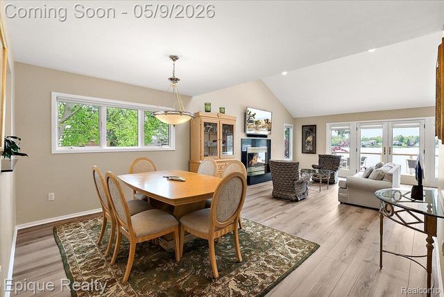 4521 Parnell Drive, Waterford Charter Township, MI 48346