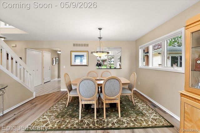 4521 Parnell Drive, Waterford Charter Township, MI 48346