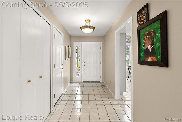 4521 Parnell Drive, Waterford Charter Township, MI 48346