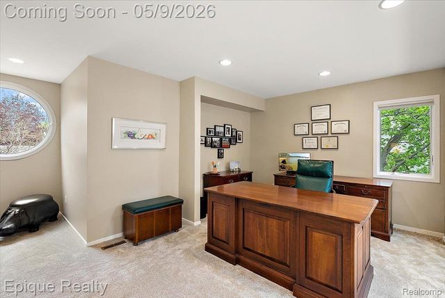 4521 Parnell Drive, Waterford Charter Township, MI 48346