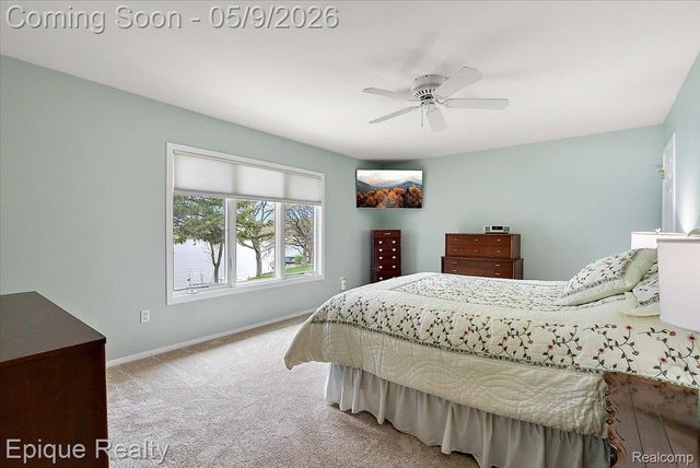 4521 Parnell Drive, Waterford Charter Township, MI 48346
