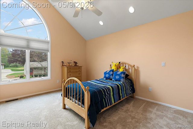 4521 Parnell Drive, Waterford Charter Township, MI 48346