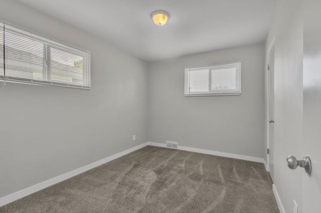 1007 E Walton Ave, Spokane, WA 99207