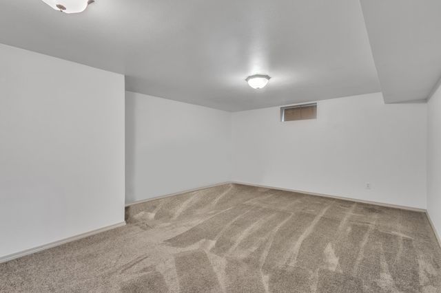 1007 E Walton Ave, Spokane, WA 99207