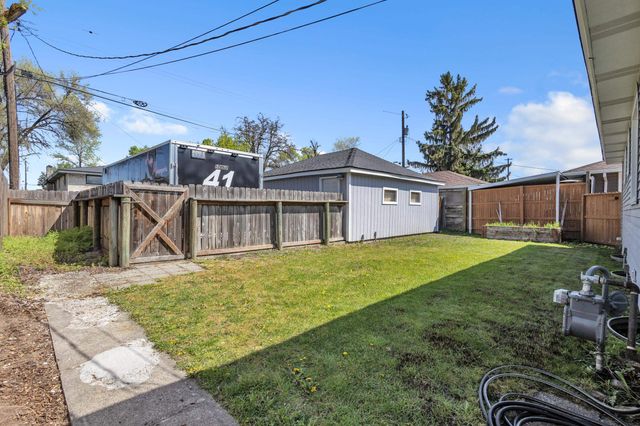 1007 E Walton Ave, Spokane, WA 99207
