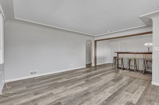 1007 E Walton Ave, Spokane, WA 99207