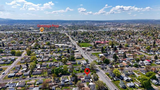 1007 E Walton Ave, Spokane, WA 99207