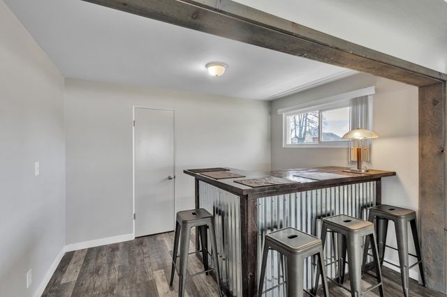 1007 E Walton Ave, Spokane, WA 99207