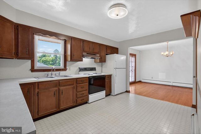 1441 HANEY DR, Harrisburg, PA 17109