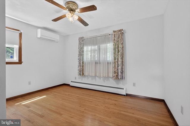 1441 HANEY DR, Harrisburg, PA 17109