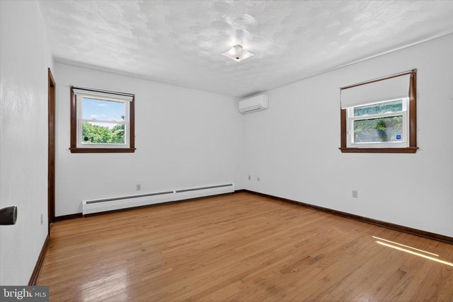 1441 HANEY DR, Harrisburg, PA 17109