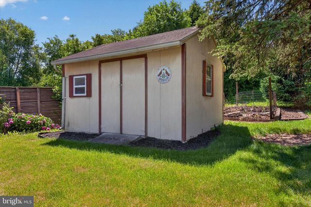 1441 HANEY DR, Harrisburg, PA 17109
