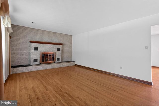 1441 HANEY DR, Harrisburg, PA 17109