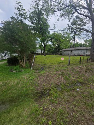 7612 Shotwell Street, Houston, TX 77016