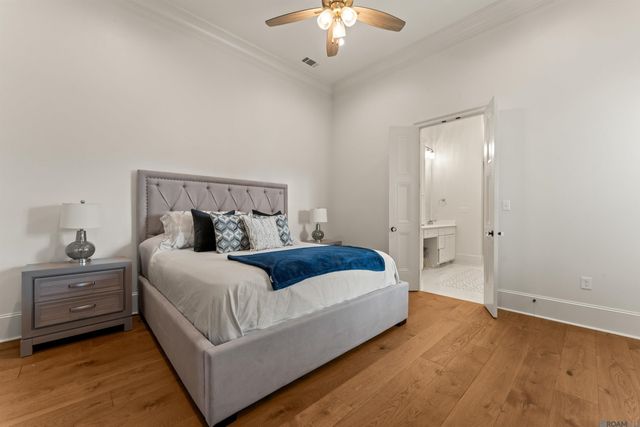 13236 Magnolia Square Dr, Baton Rouge, LA 70818