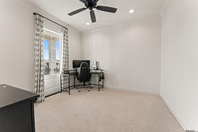 13236 Magnolia Square Dr, Baton Rouge, LA 70818