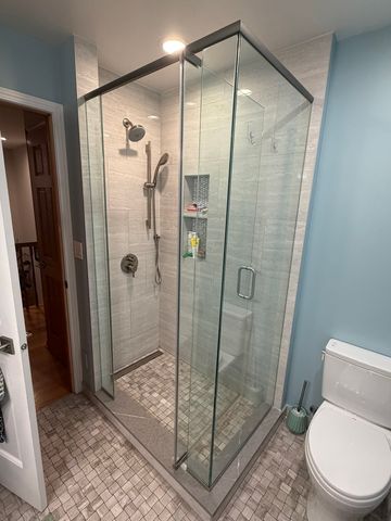 7533 W Carmen Avenue, Harwood Heights, IL 60706