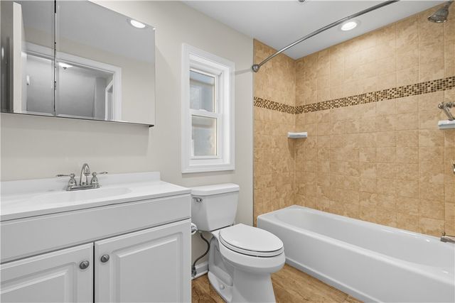 149 Anita Ave, Squirrel Hill, PA 15217