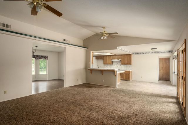 35009 Old Creek Road, Auberry, CA 93602