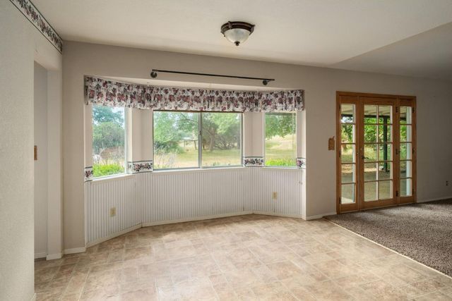35009 Old Creek Road, Auberry, CA 93602