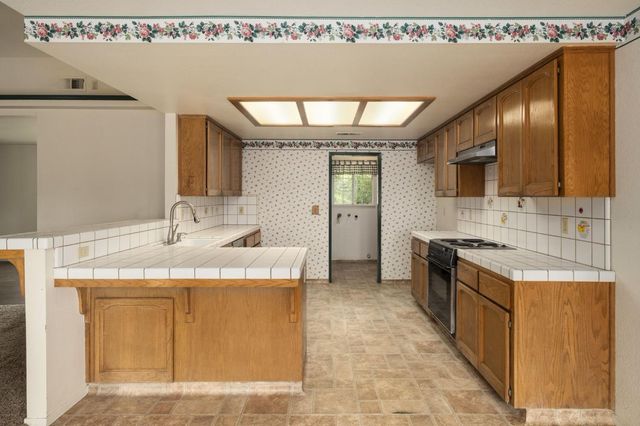 35009 Old Creek Road, Auberry, CA 93602