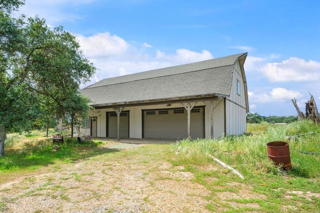 35009 Old Creek Road, Auberry, CA 93602