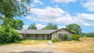 35009 Old Creek Road, Auberry, CA 93602