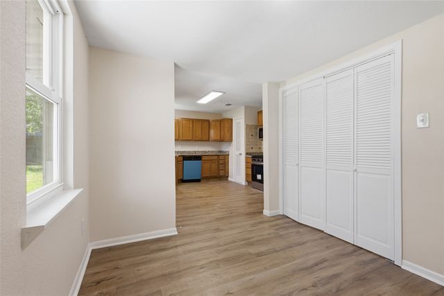 807 Highland Drive, Arlington, TX 76010