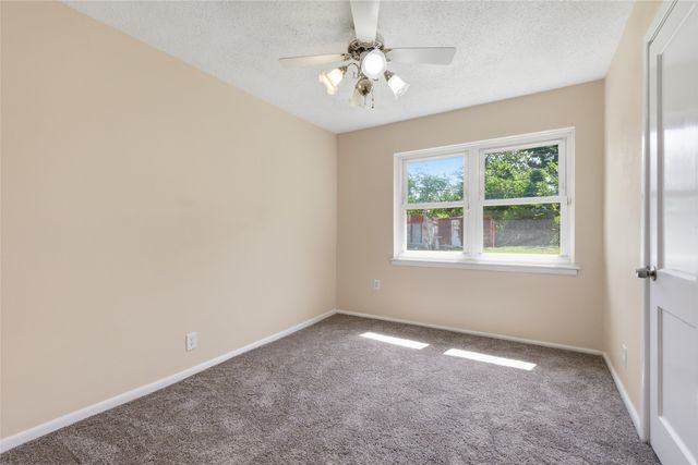 807 Highland Drive, Arlington, TX 76010