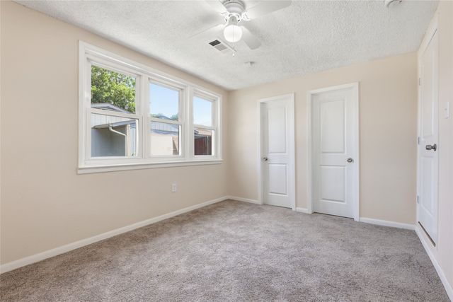807 Highland Drive, Arlington, TX 76010