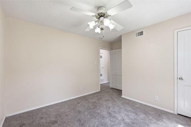 807 Highland Drive, Arlington, TX 76010