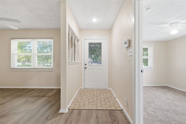 807 Highland Drive, Arlington, TX 76010