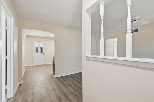 807 Highland Drive, Arlington, TX 76010