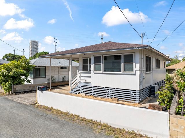 2915 Koali Road C, Honolulu, HI 96826