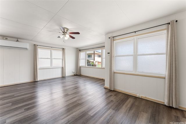 2915 Koali Road C, Honolulu, HI 96826