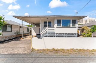 2915 Koali Road C, Honolulu, HI 96826