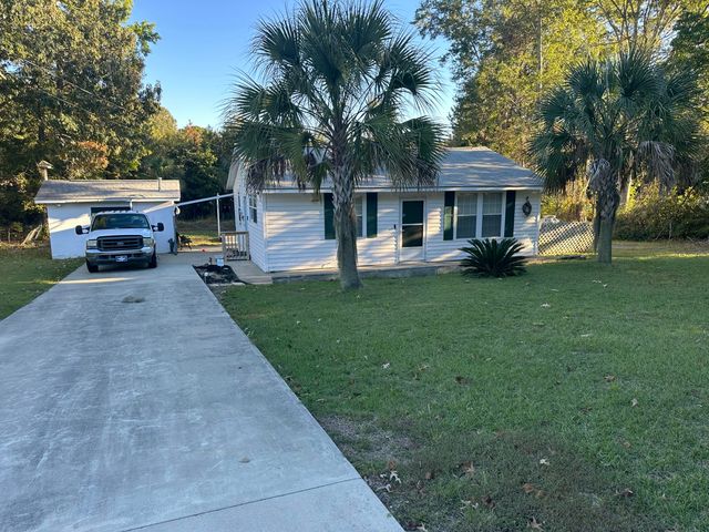 307 Irick Drive, Eutawville, SC 29048