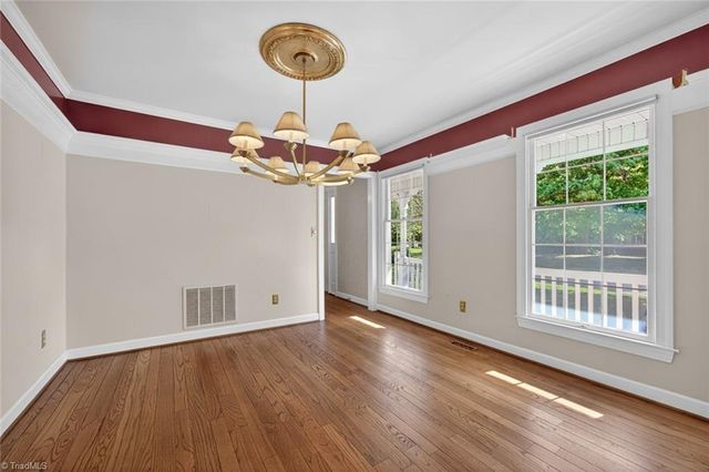 104 Meadowood Drive, Burlington, NC 27215