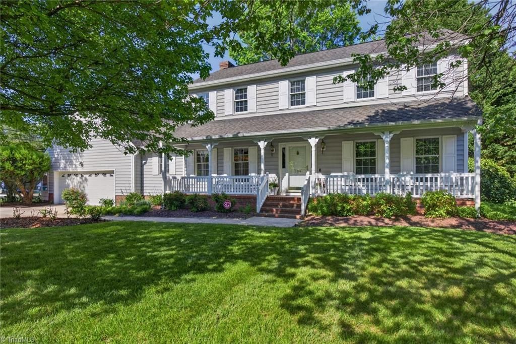 104 Meadowood Drive, Burlington, NC 27215