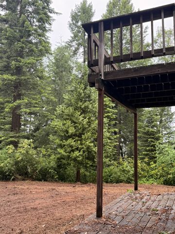 16859 Wyatt Earp Rd, Nevada City, CA 95959
