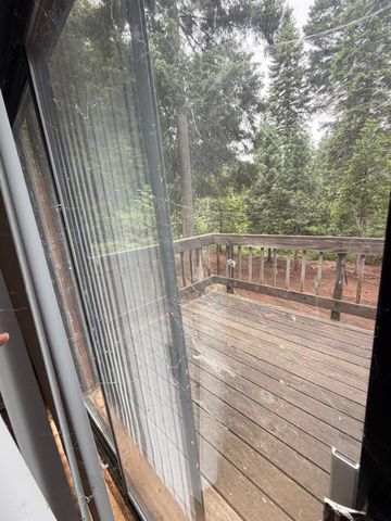 16859 Wyatt Earp Rd, Nevada City, CA 95959