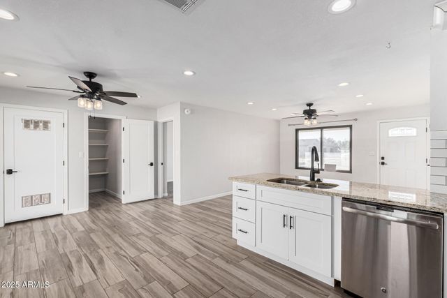 1420 N Rose Street, Tempe, AZ 85288
