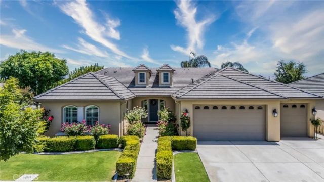 118 Guilden Grove, Bakersfield, CA 93312