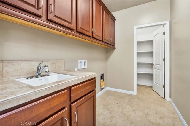 118 Guilden Grove, Bakersfield, CA 93312