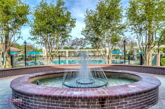 118 Guilden Grove, Bakersfield, CA 93312