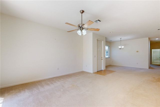 2531 Stockbridge Square SW, Vero Beach, FL 32962