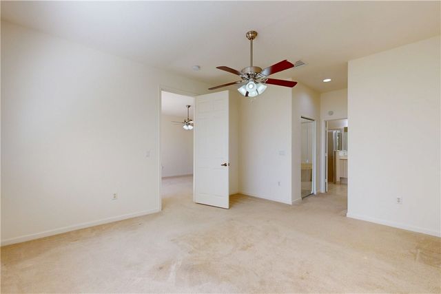 2531 Stockbridge Square SW, Vero Beach, FL 32962