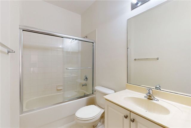 2531 Stockbridge Square SW, Vero Beach, FL 32962