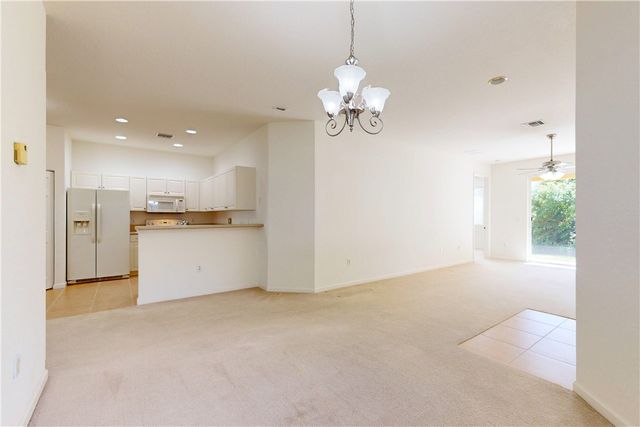 2531 Stockbridge Square SW, Vero Beach, FL 32962